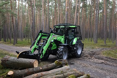 Traktor do lesa DEUTZ-FAHR řada 6